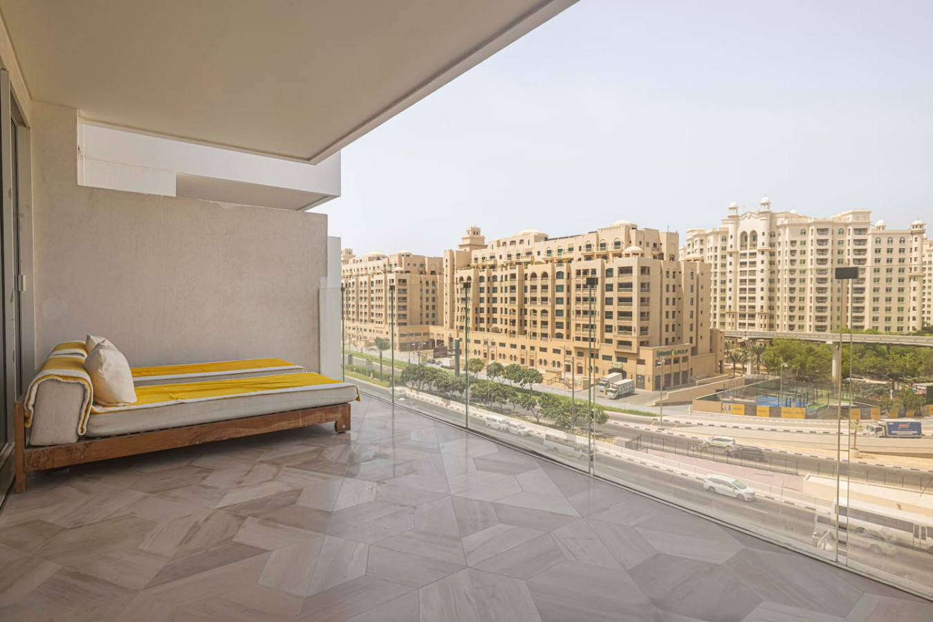 Elegant 2BR with Marina View at FIVE Palm image 7