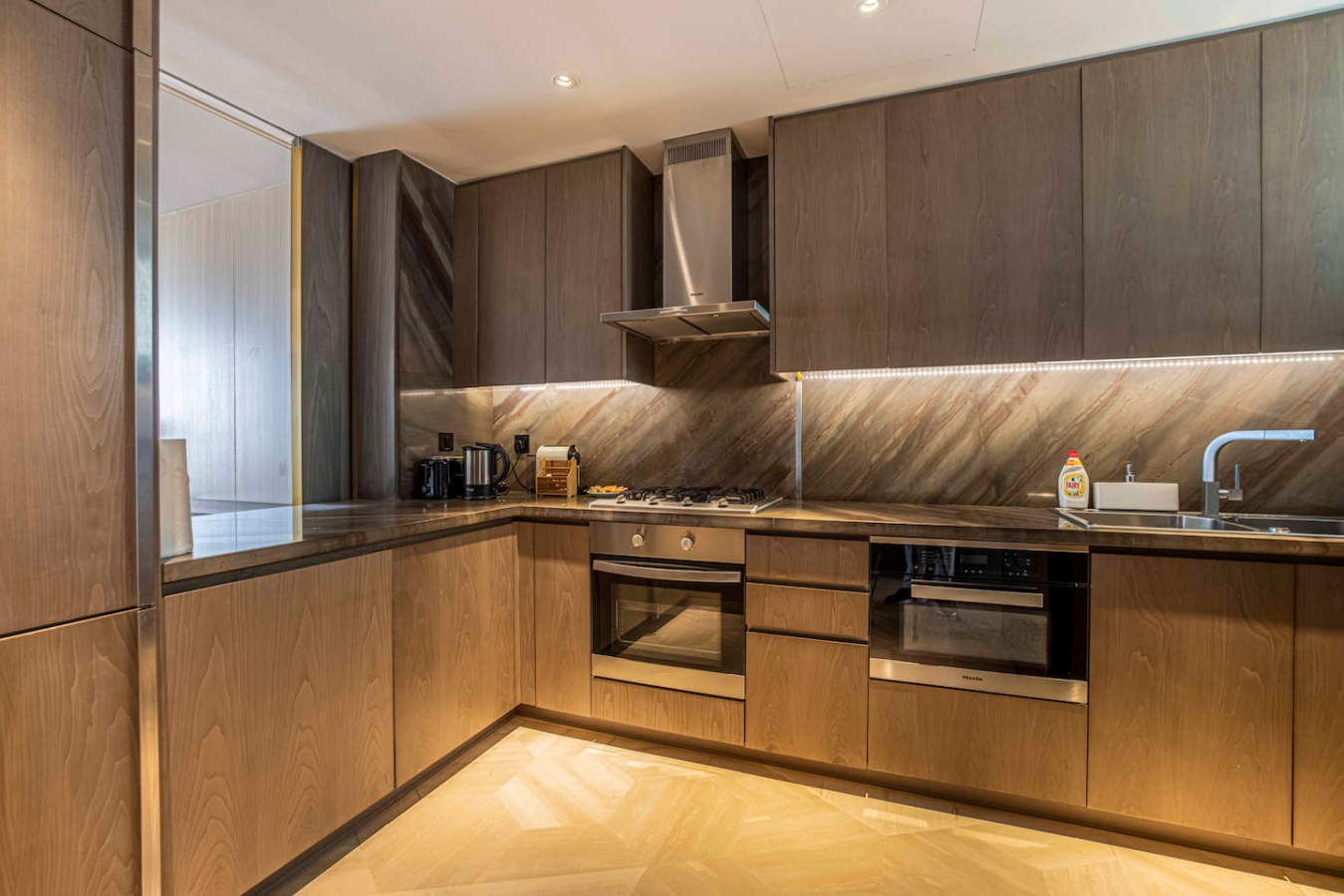 Elegant 1 Bedroom Full Marina View at FIVE Palm image 12