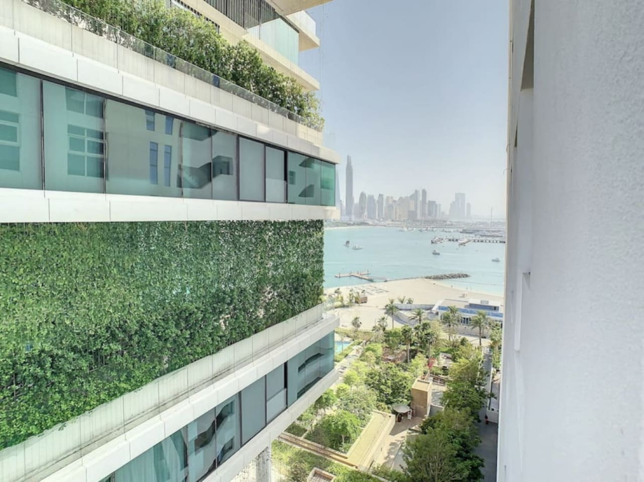 Amazing 2-Bedroom with Burj Al Arab View image 35