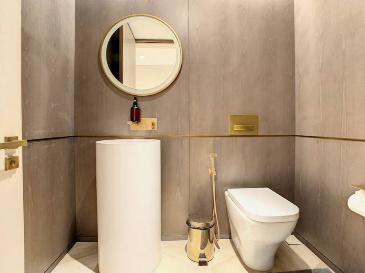 Amazing 2-Bedroom with Burj Al Arab View image 29