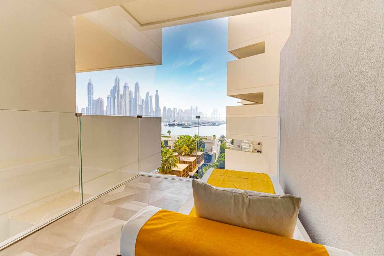 Full Sea View 2 bedroom at FIVE Palm image 5