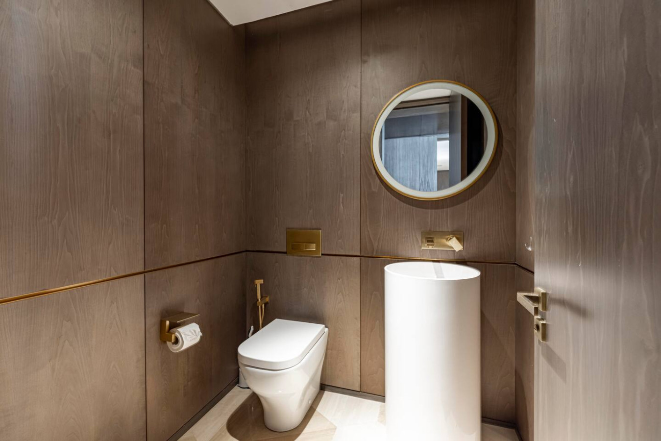Full Sea View 2 bedroom at FIVE Palm image 18