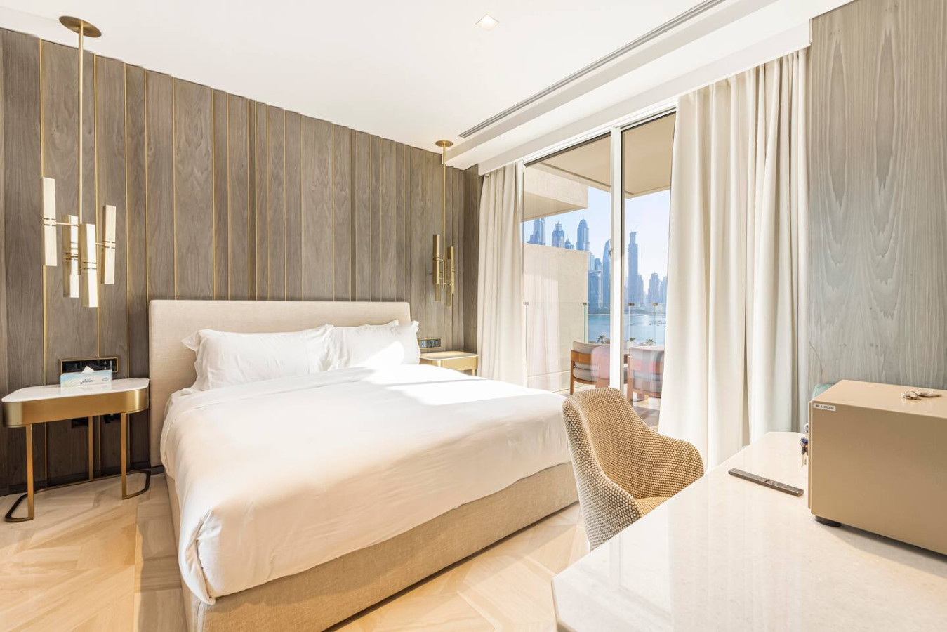 Full Sea View 2 bedroom at FIVE Palm image 2