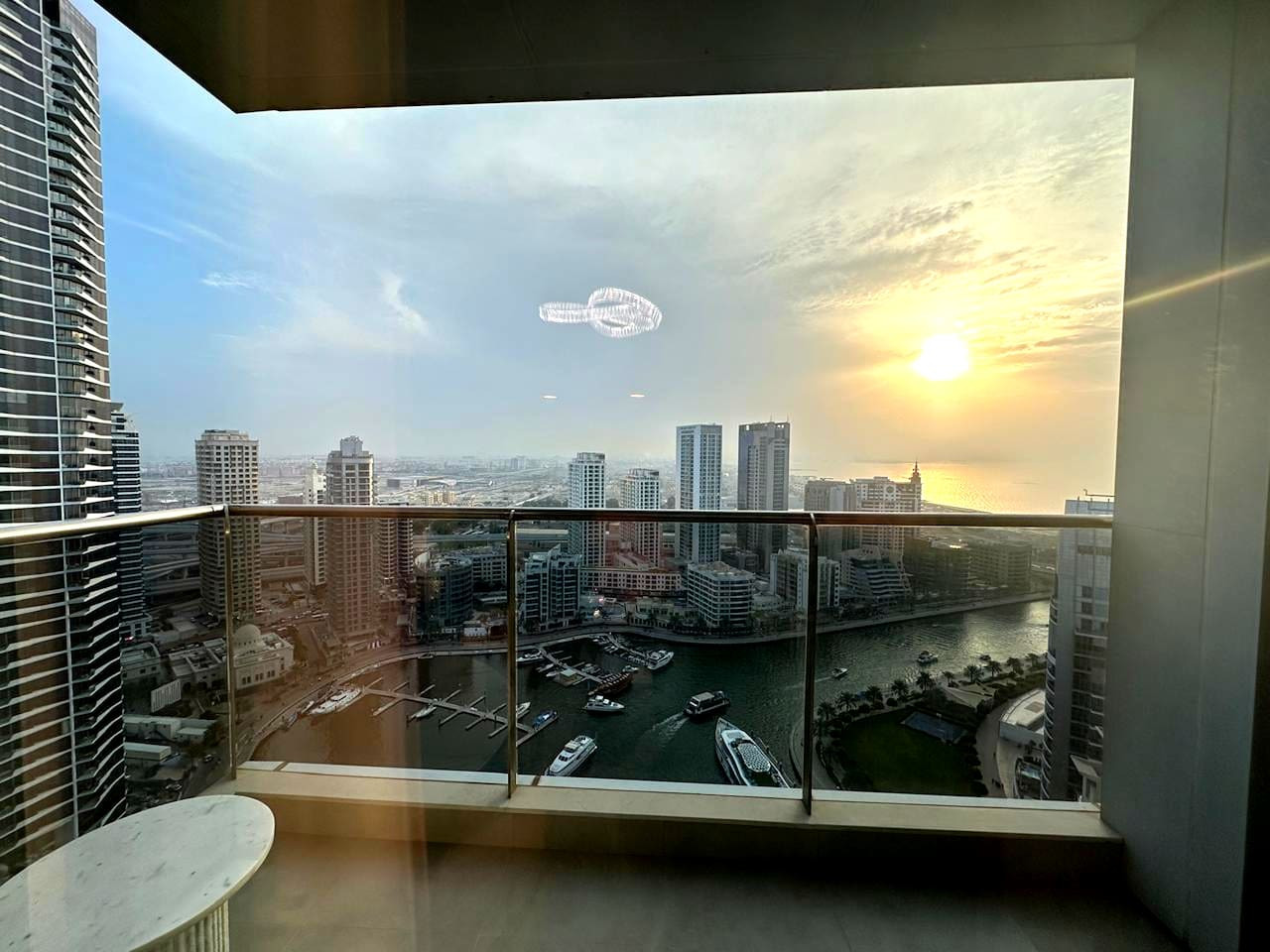 Stylish 1BR in Sparkle Towers Dubai Marina Escape image 32