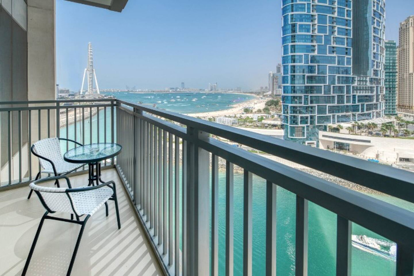 Luxury Sea View 1BR in JBR | Bluewaters Access image 2