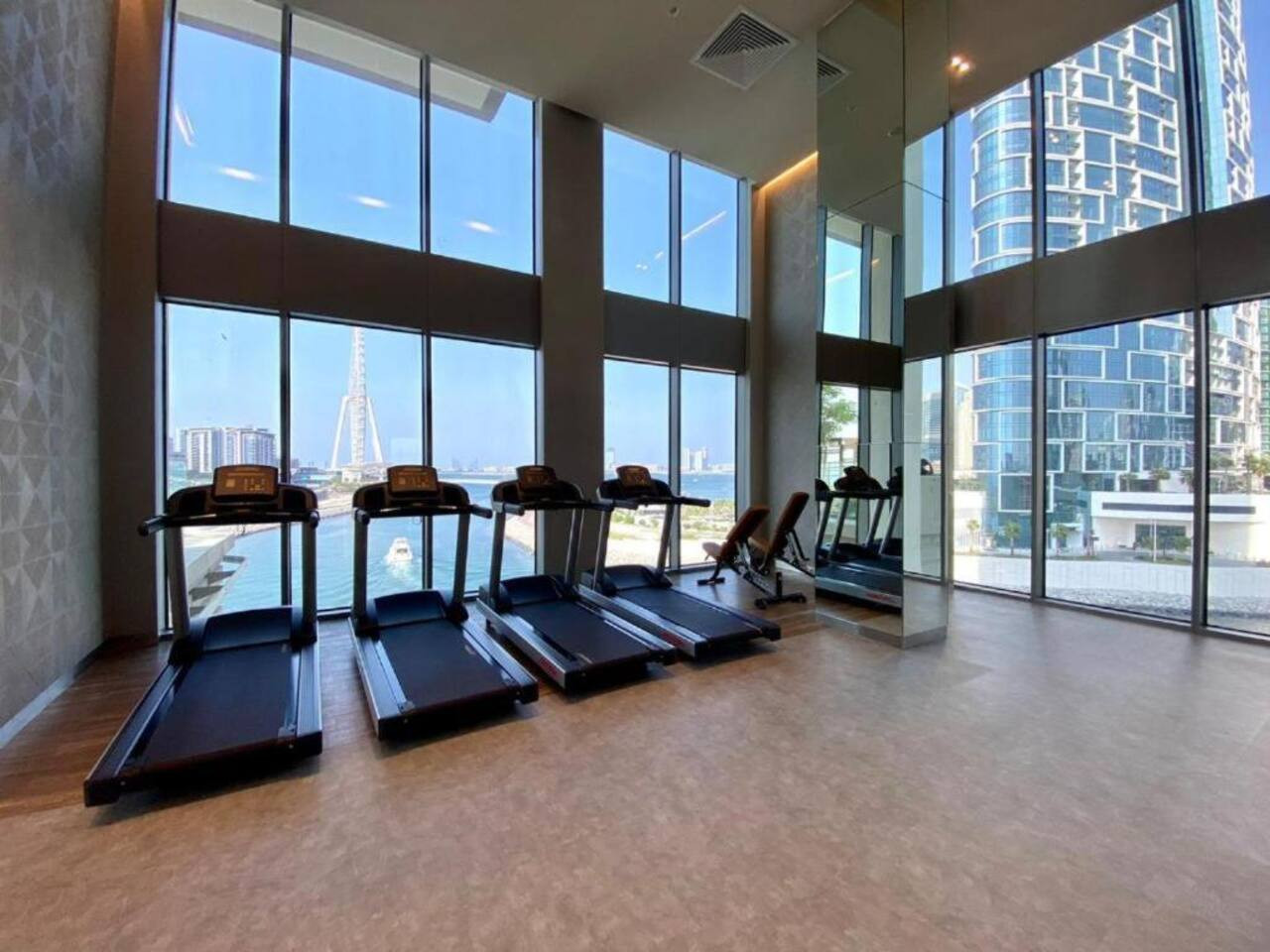 Luxury Sea View 1BR in JBR | Bluewaters Access image 9