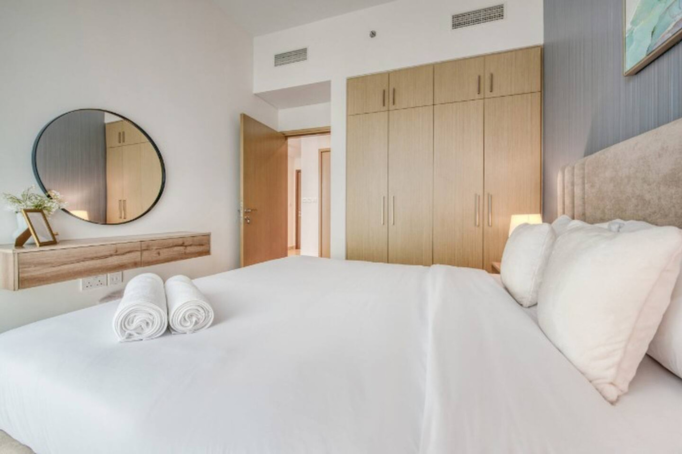 Luxury Sea View 1BR in JBR | Bluewaters Access image 34