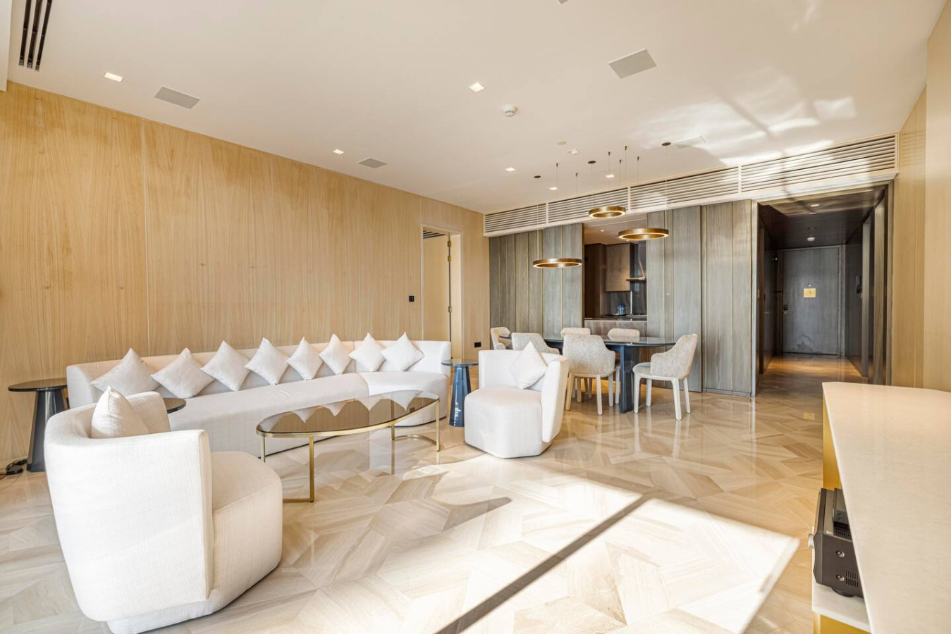 Elegant 2BR at FIVE Palm | Sea View & Pool Access image 3