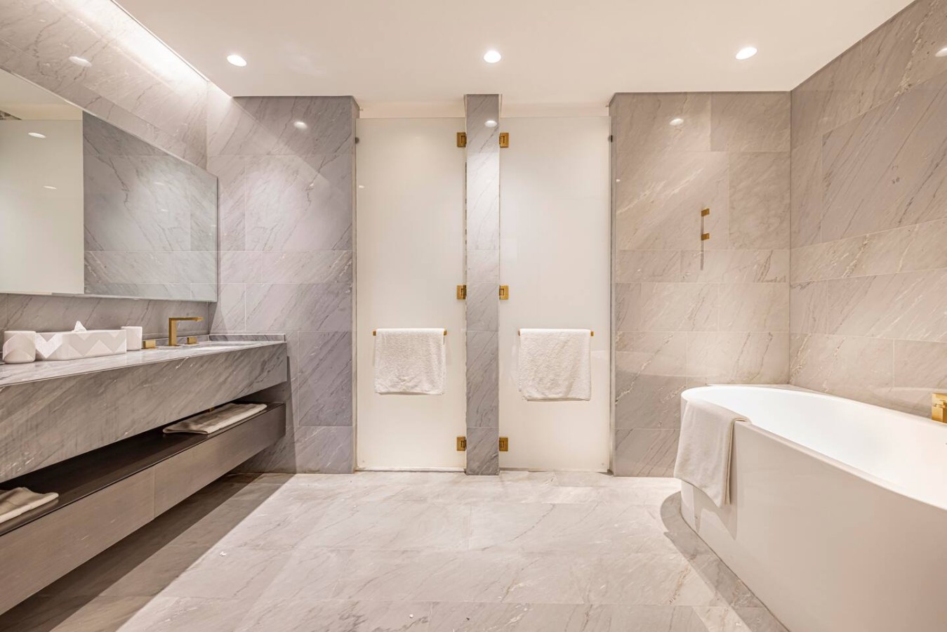 Luxury 3BR | FIVE Palm Beach Access image 40