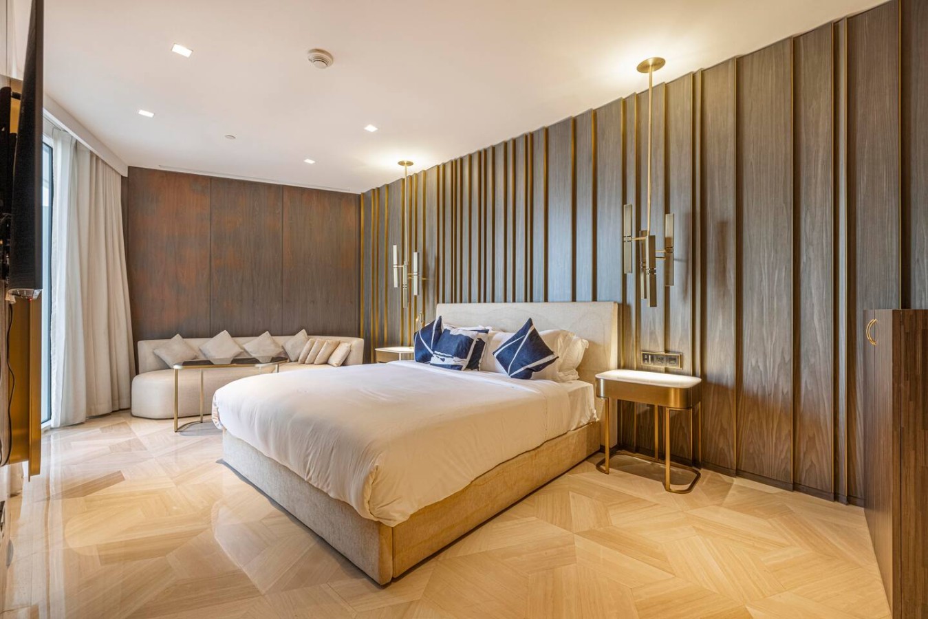 Luxury 3BR | FIVE Palm Beach Access image 27