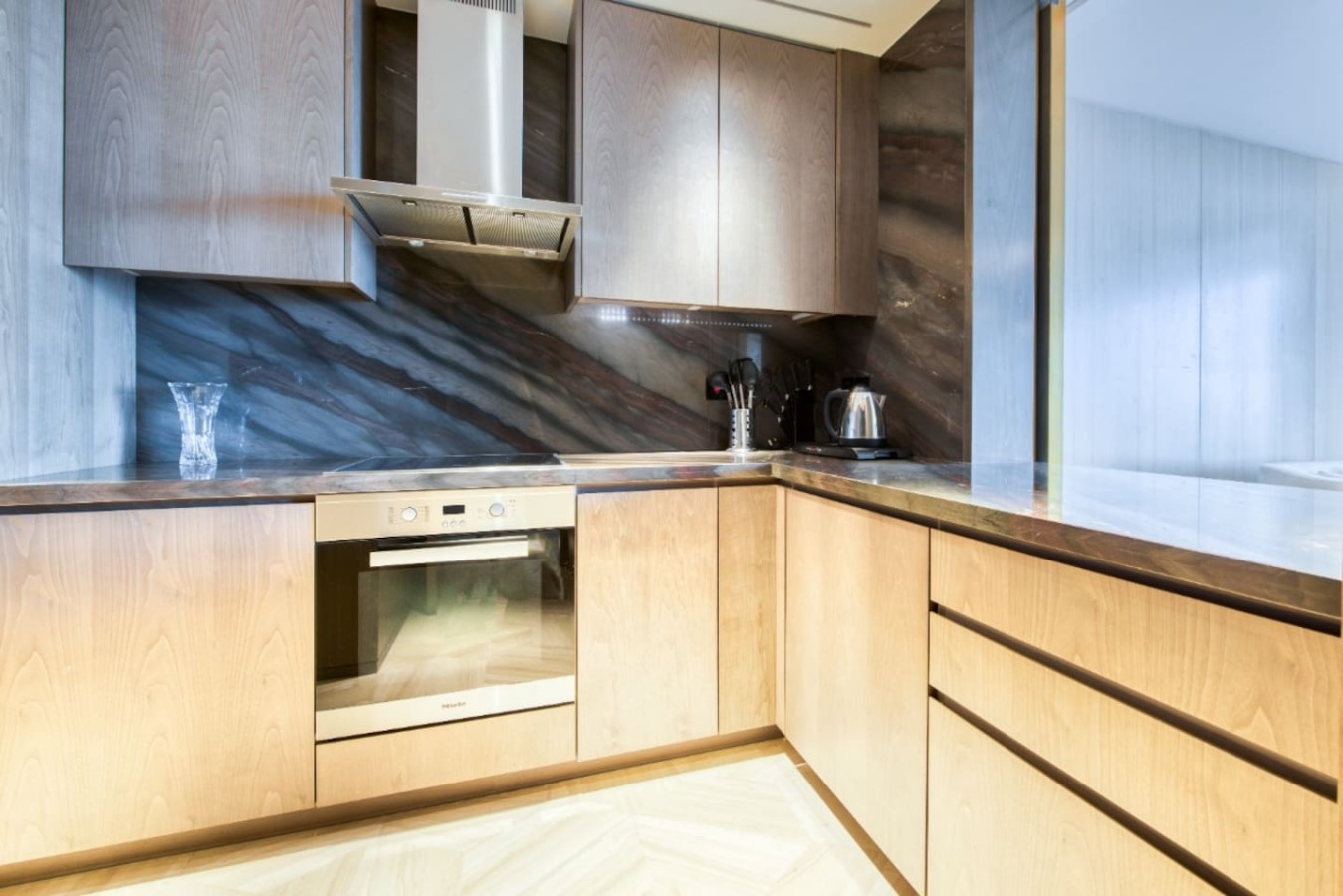 Elegant 1BR at FIVE Palm | Burj Al Arab View image 13