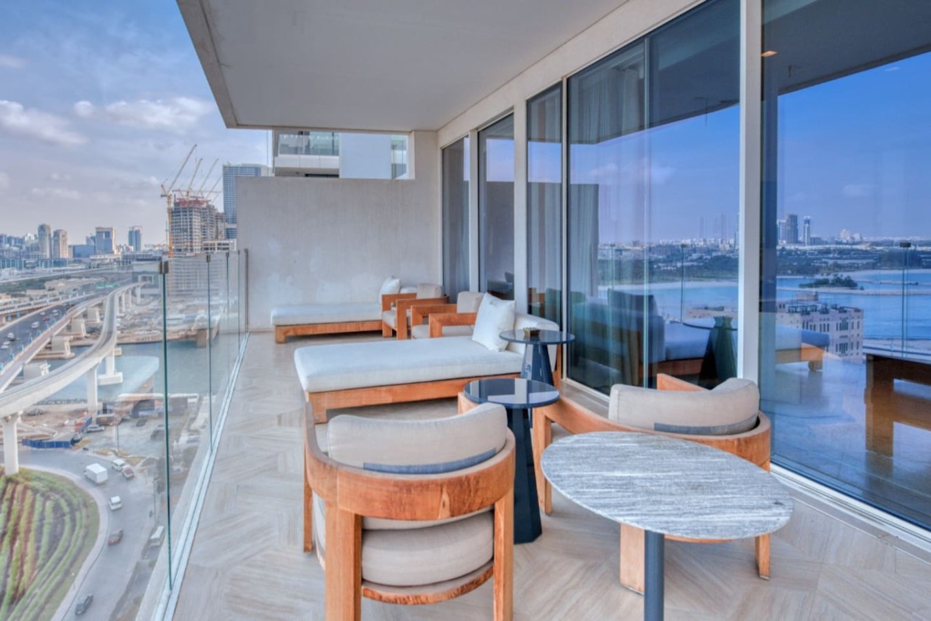 Elegant 1BR at FIVE Palm | Burj Al Arab View image 10