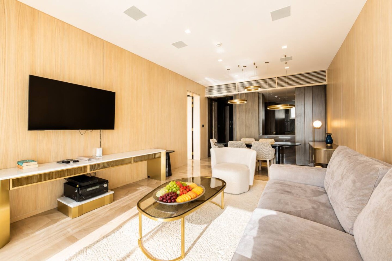 FIVE Palm One Bedroom Apartment image 4