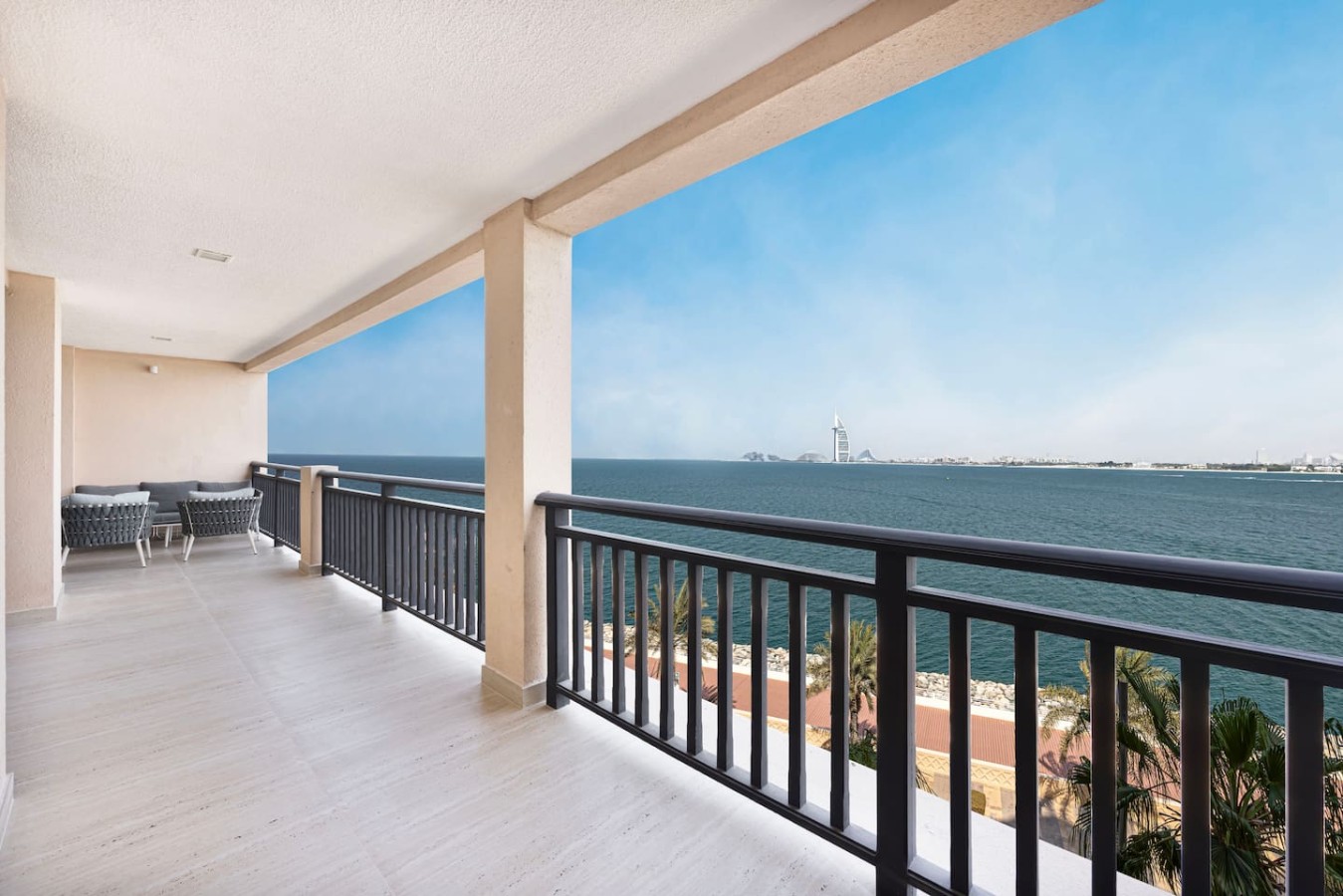 Upgraded 2BR at Anantara | Burj Al Arab View image 34