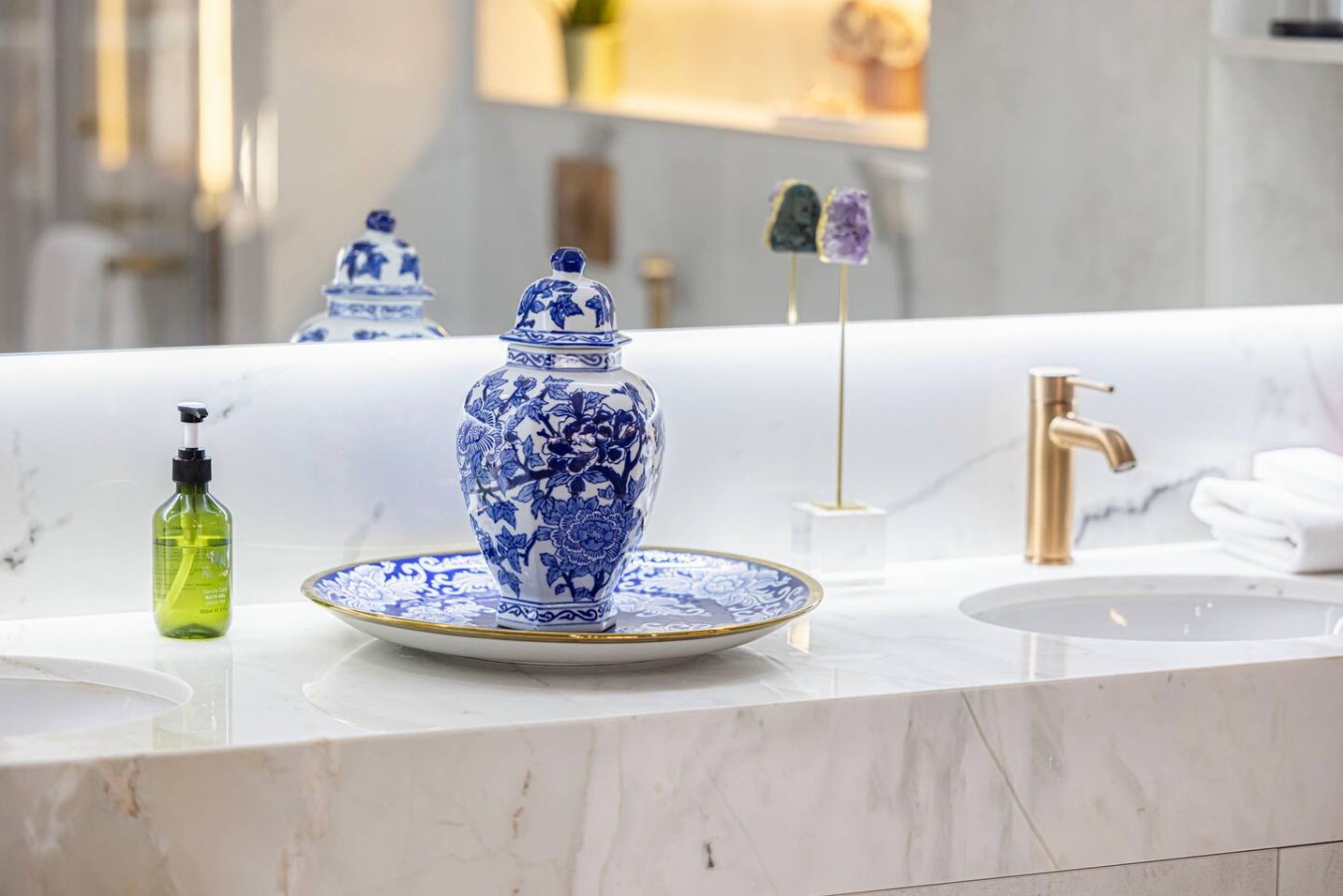 Upgraded 2BR at Anantara | Burj Al Arab View image 47