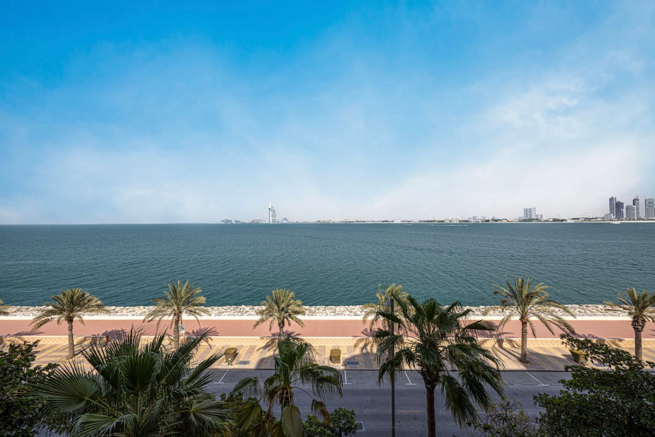 Upgraded 2BR at Anantara | Burj Al Arab View image 35