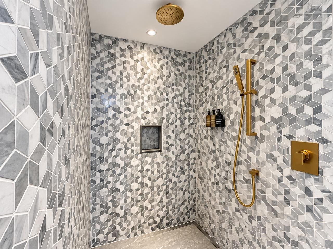Premium 2BR with Sea View at FIVE Palm image 10