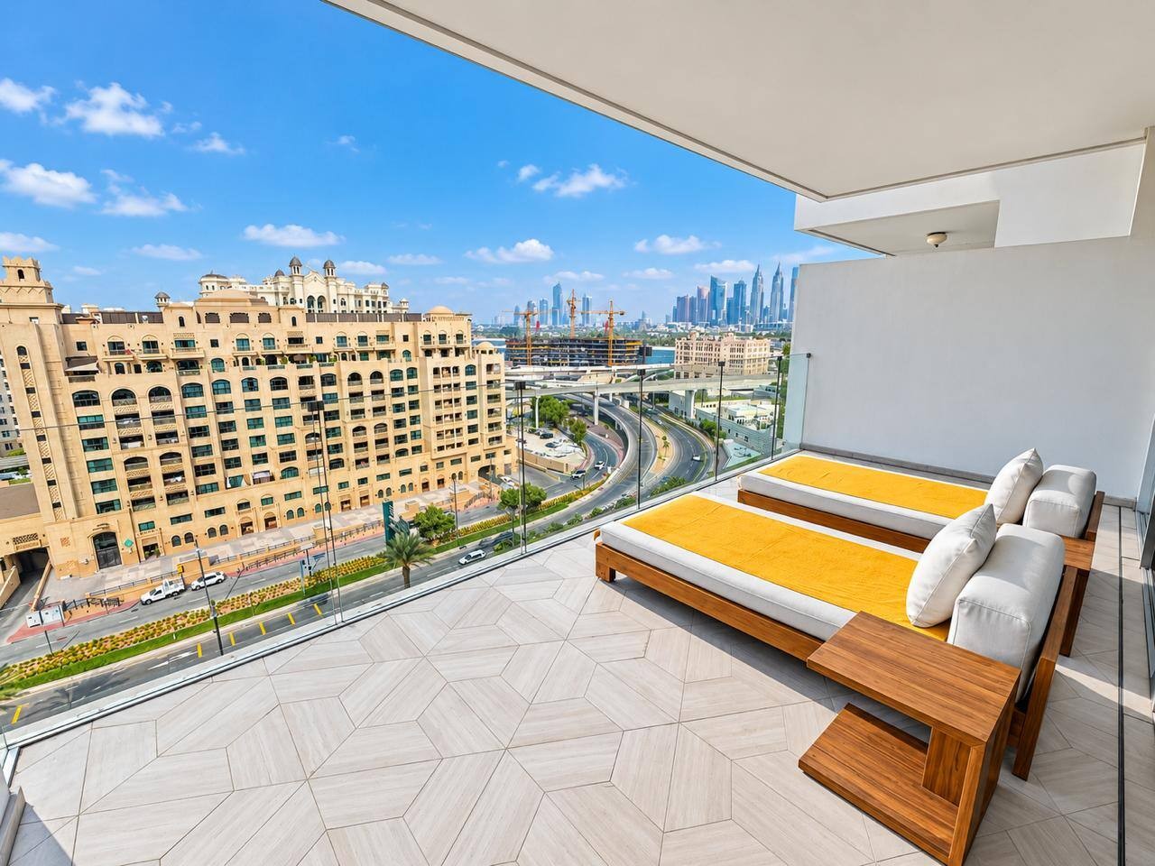 Premium 2BR with Sea View at FIVE Palm image 4