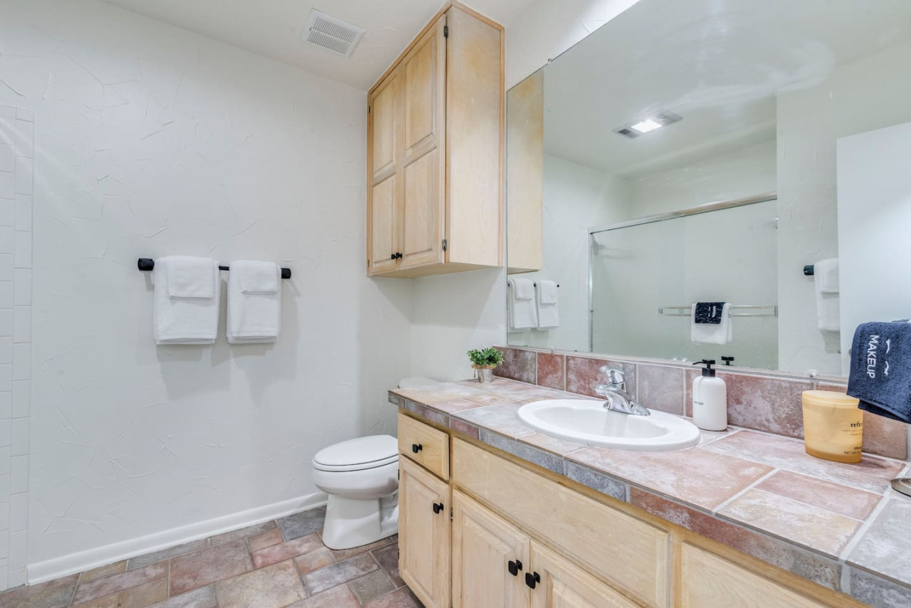 Comal Condo photo 32