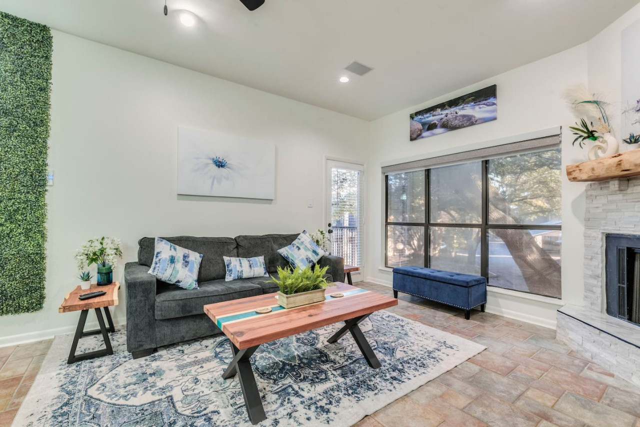 Comal Condo photo 16