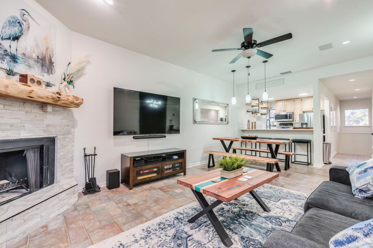 Comal Condo photo 21