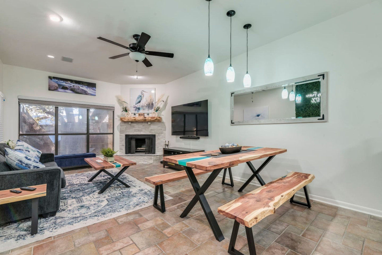 Comal Condo photo 8