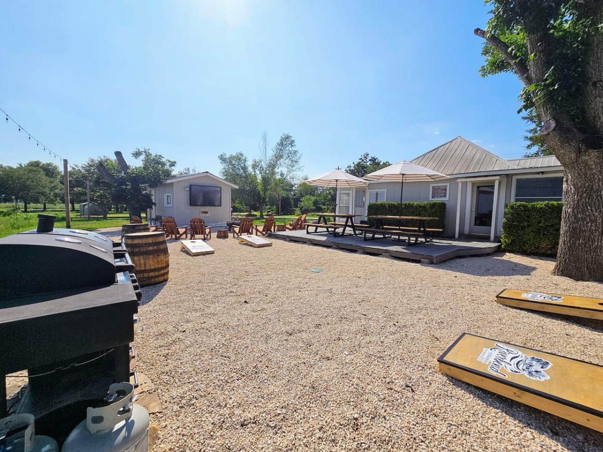 Riverbend Hideaway photo 37