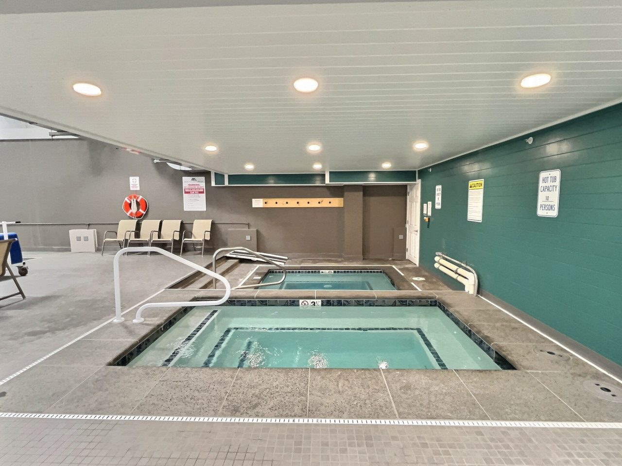 The Grizz- AC, Pool, Sauna, Gym, Near Resort 5