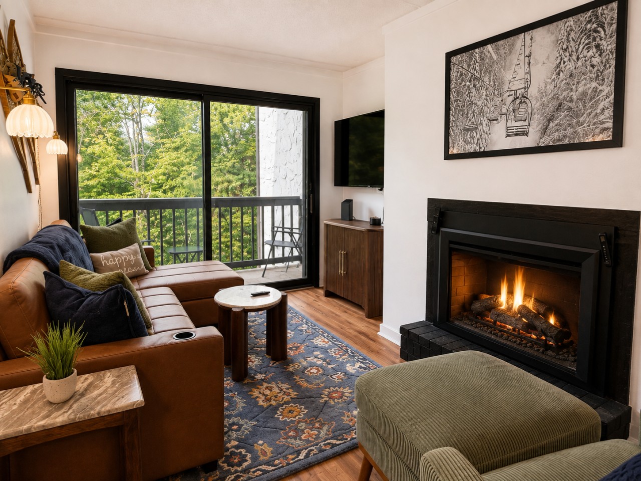 BlueBird Escape- Pool, Near Bike Park and Golf!