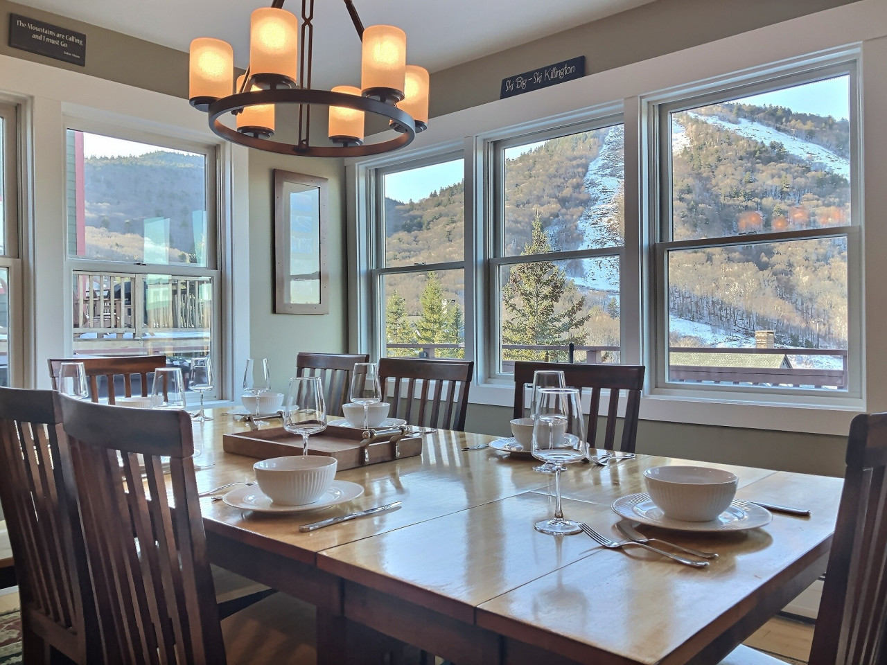 Large dining space, perfect for family dinners