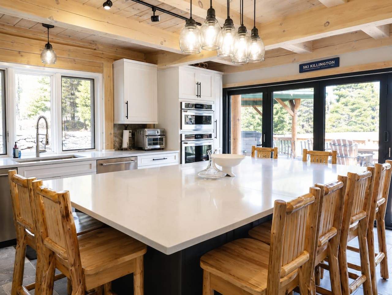 Slopeside Estate Home 4