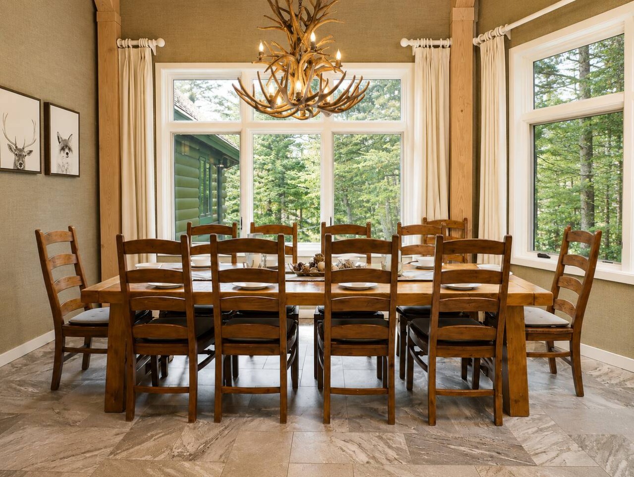 Slopeside Estate Home 3