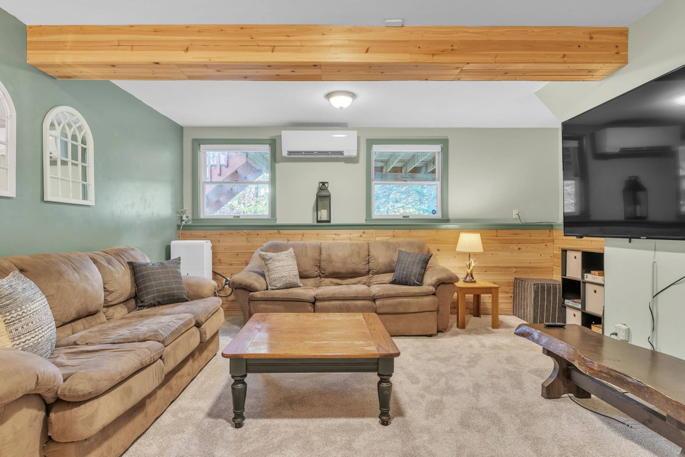 tuckit family room 4
