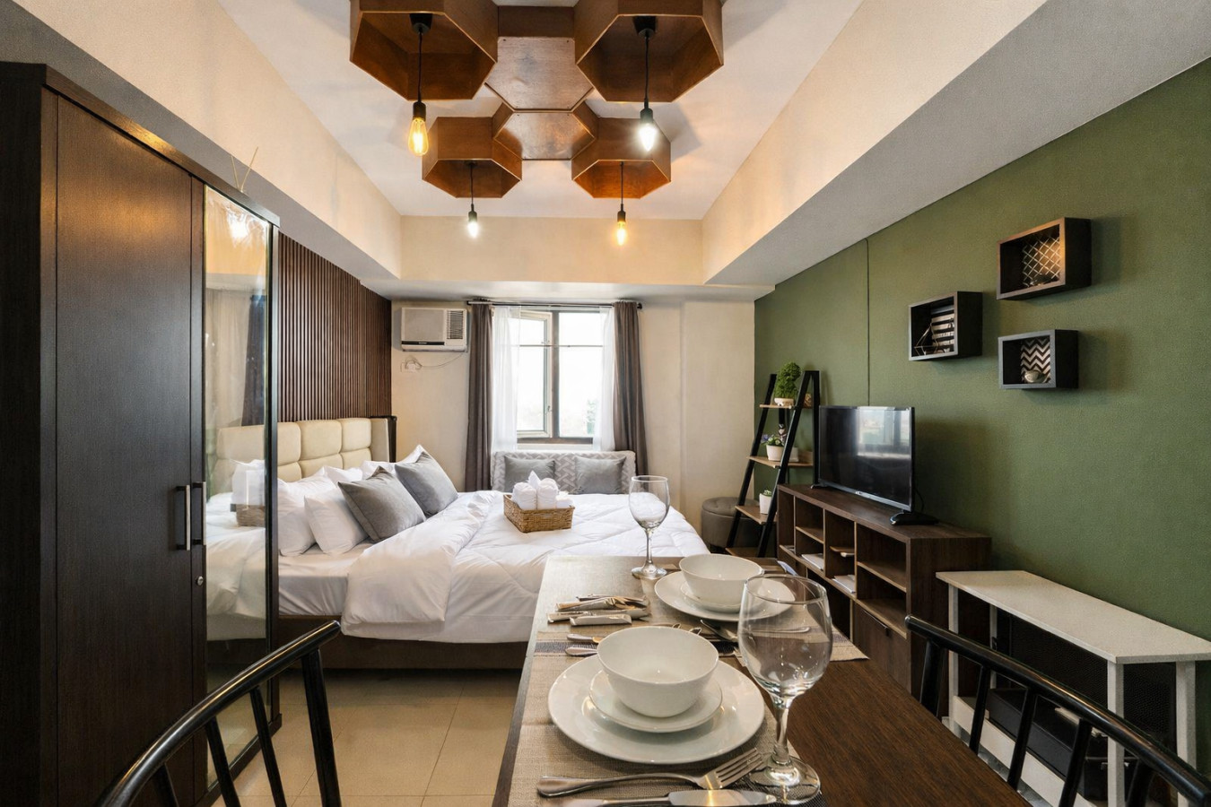 Evergreen Haven Studio | Prime It Park Spot - Filipinas