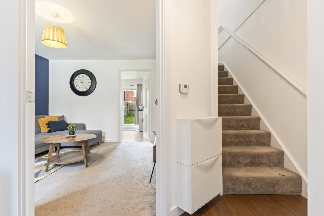 Charming House with Free Parking, Fast WiFi and Smart TV by Yoko Property in 25 Batchelor Close - Property image 23 - VivreStays
