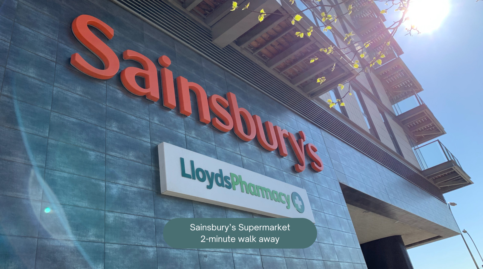 The Hub Apartment • City Centre • Free Parking • Fast WiFi • Self-Check-In in Witan Gate 3 Chelsea House - Property image 22 - VivreStays