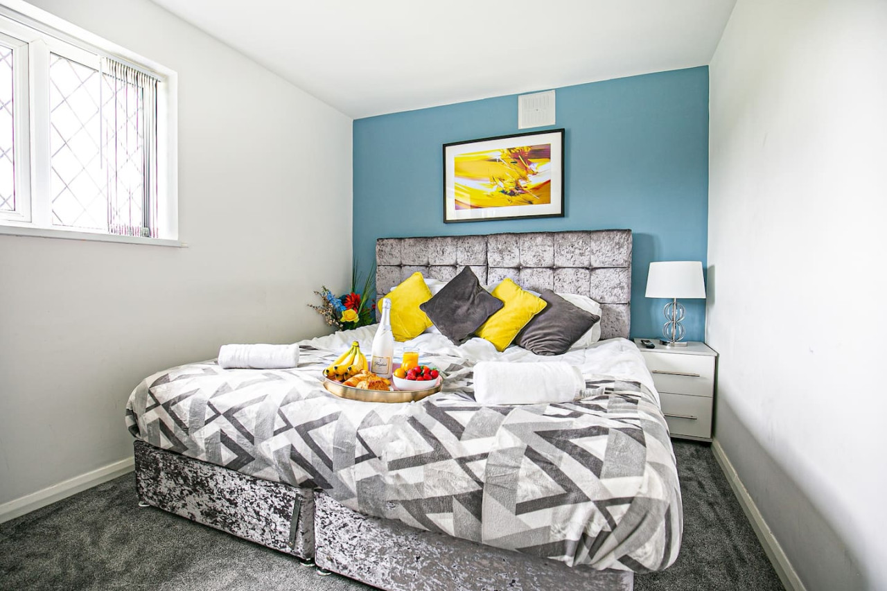 Cosy House • Central Location • Free Parking • Fast WiFi • Garden • Self-Check-In in 60 Buckley Road House - Property image 10 - VivreStays