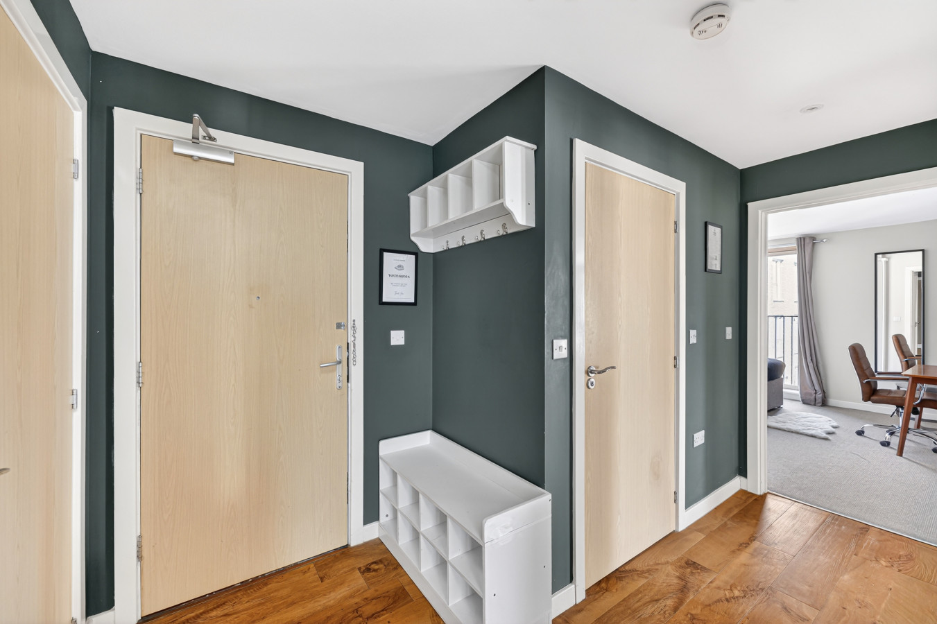 Beautiful Flat • City Centre • Balcony • Secure Parking • Sky TV • Super-Fast WiFi • Yoko Property in 50 Columbia Place - Property image 23 - VivreStays