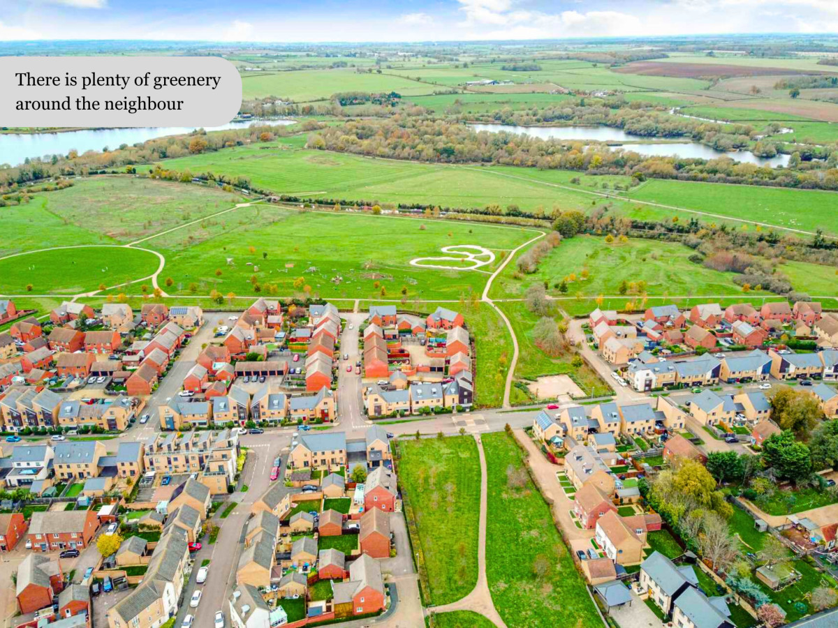 Oakridge House • Parking • Fast WiFi • Smart TVs • Garden • Self-Check-In in 32 Winchcombe Meadows - Property image 30 - VivreStays