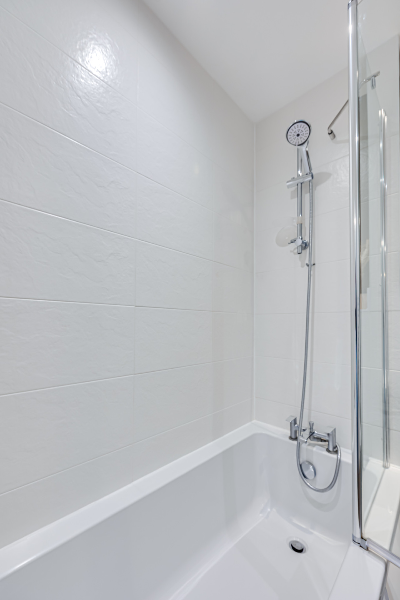 Penthouse Apartment @ Campbell Wharf • City Centre • Balcony • Free Parking • Fast Wifi in Union Court, 8 Canal Street - Property image 8 - VivreStays