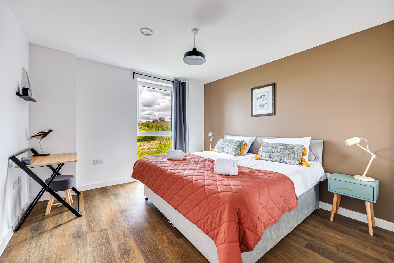 Penthouse Apartment @ Campbell Wharf • City Centre • Balcony • Free Parking • Fast Wifi in Union Court, 8 Canal Street - Property image 2 - VivreStays