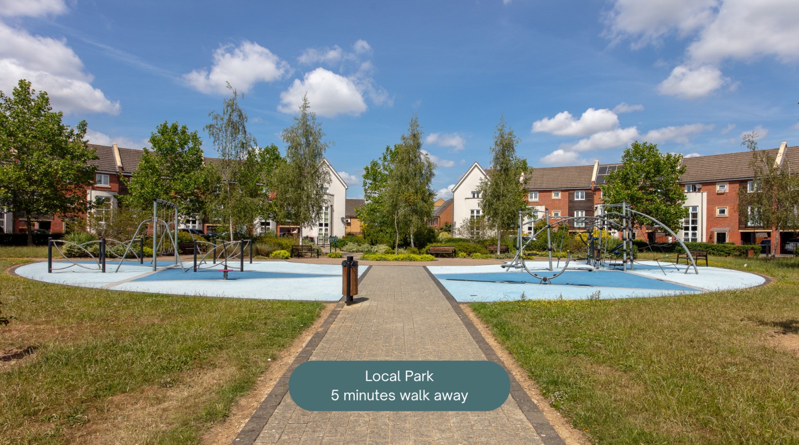 Wenford House • 5 Bedroom 3 Bathroom • 1650 Sq ft • Driveway Parking • Super-Fast WiFi • Sky TV • Spacious Garden • Balcony Room with Park Views in 18 Wenford - Property image 48 - VivreStays