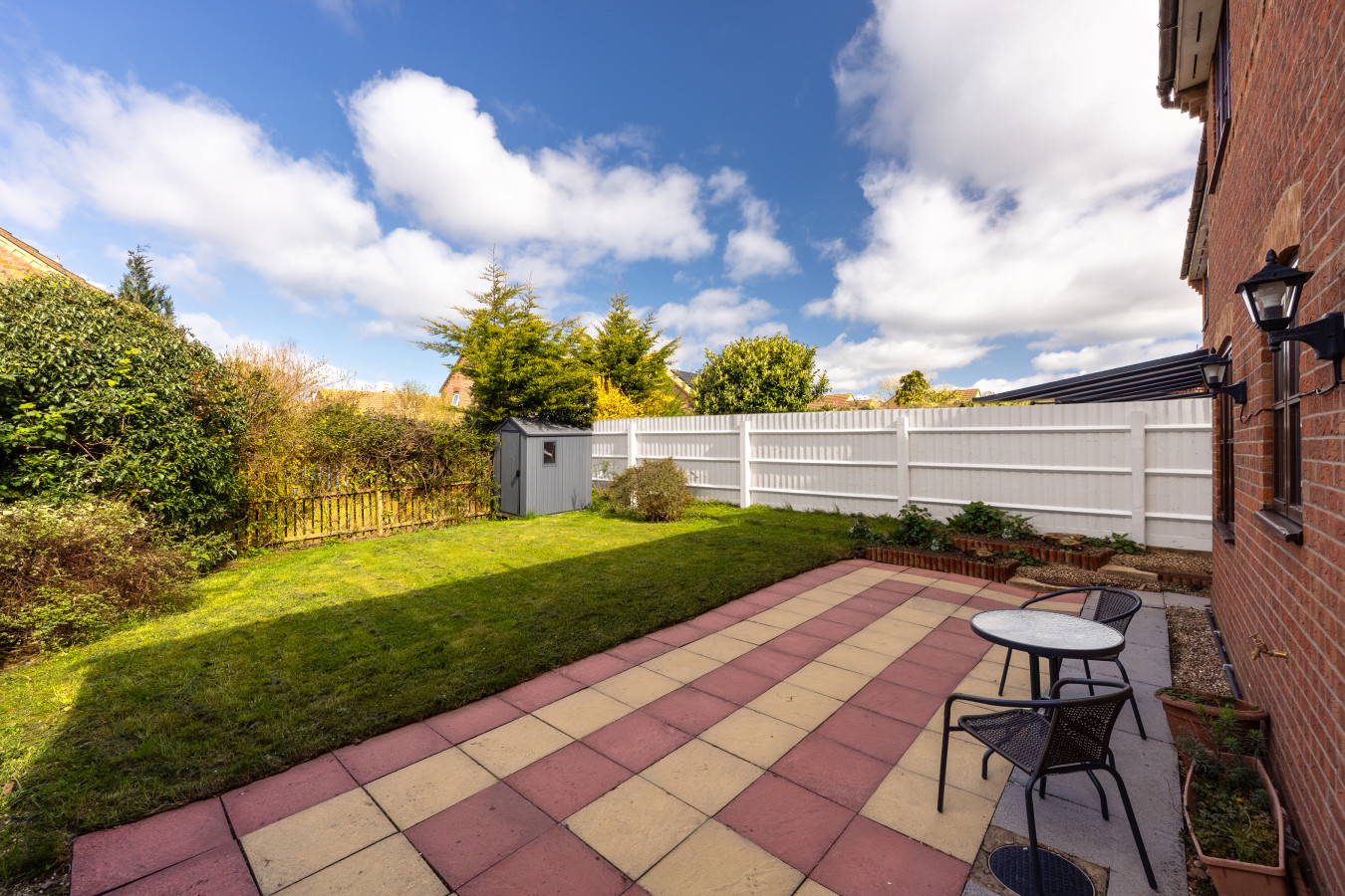 Elegant Detached House • City Centre Location • Driveway Parking • 750mbps+ WiFi • Self-Check-In in 10 Grace Avenue - Property image 26 - VivreStays