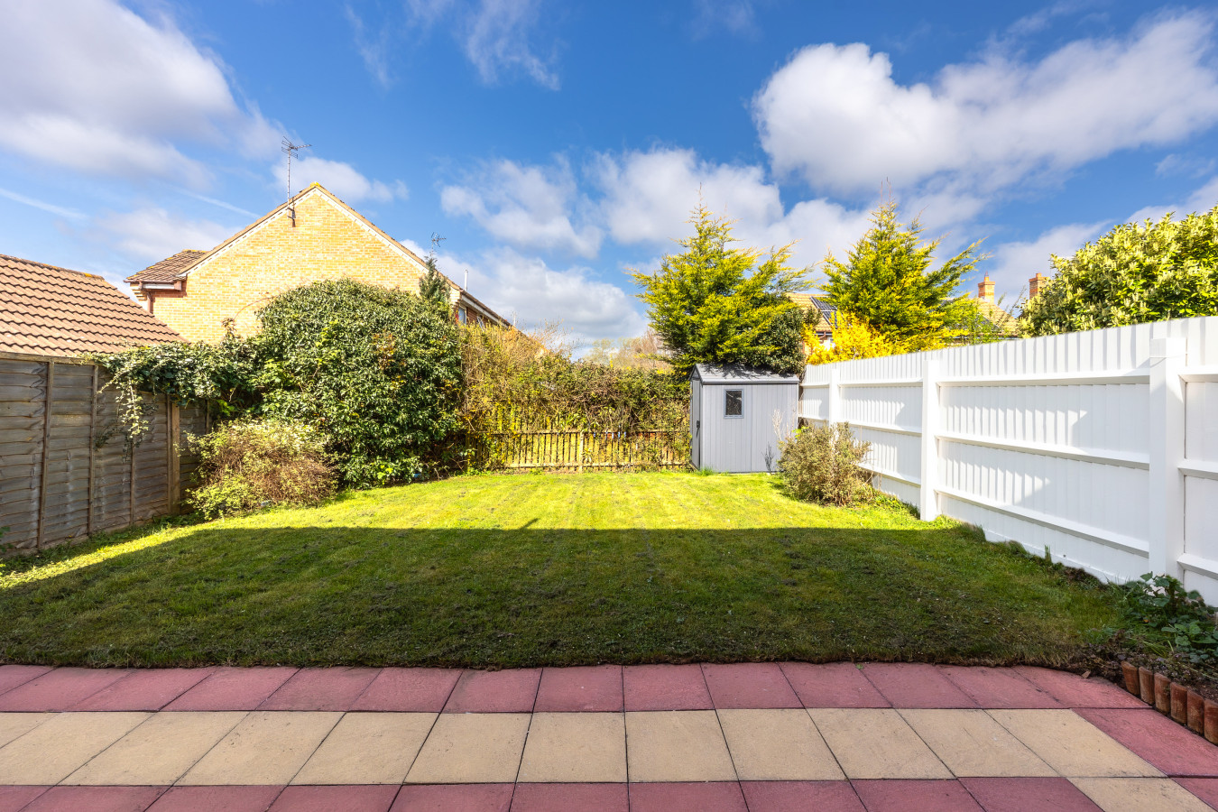Elegant Detached House • City Centre Location • Driveway Parking • 750mbps+ WiFi • Self-Check-In in 10 Grace Avenue - Property image 27 - VivreStays