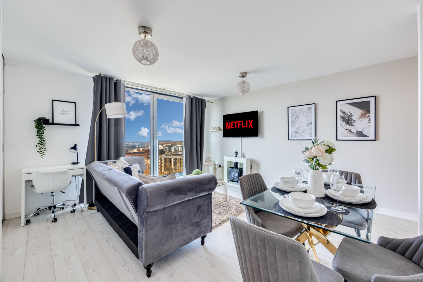 Manhattan Apartment @ The Hub • City Centre • Free Parking • Fast WiFi • SmartTV in Manhattan House, 401 Witan Gate 62 - Property image 5 - VivreStays