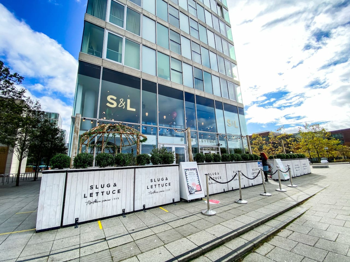 Stylish Apartment @ The Hub • Secure Parking • Sky TV • Fast Wifi in Manhattan House, 401 Witan Gate - Property image 33 - VivreStays
