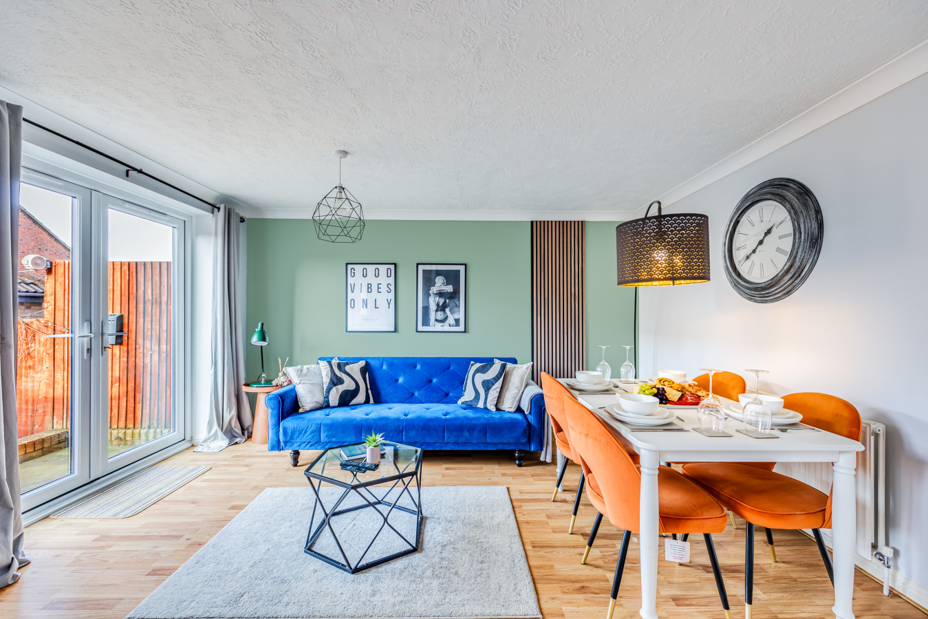 Tattenhoe House • Great Location • Free Parking • Smart TV • Garden in 48 Rosemullion Avenue - Property image 12 - VivreStays