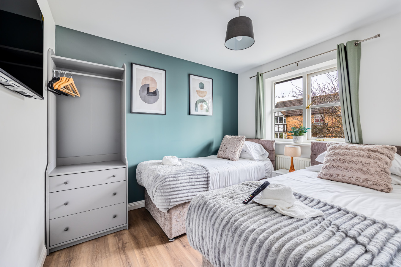 Tattenhoe House • Great Location • Free Parking • Smart TV • Garden in 48 Rosemullion Avenue - Property image 7 - VivreStays