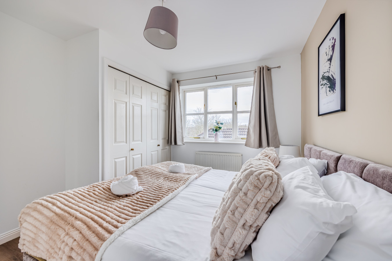 Tattenhoe House • Great Location • Free Parking • Smart TV • Garden in 48 Rosemullion Avenue - Property image 4 - VivreStays