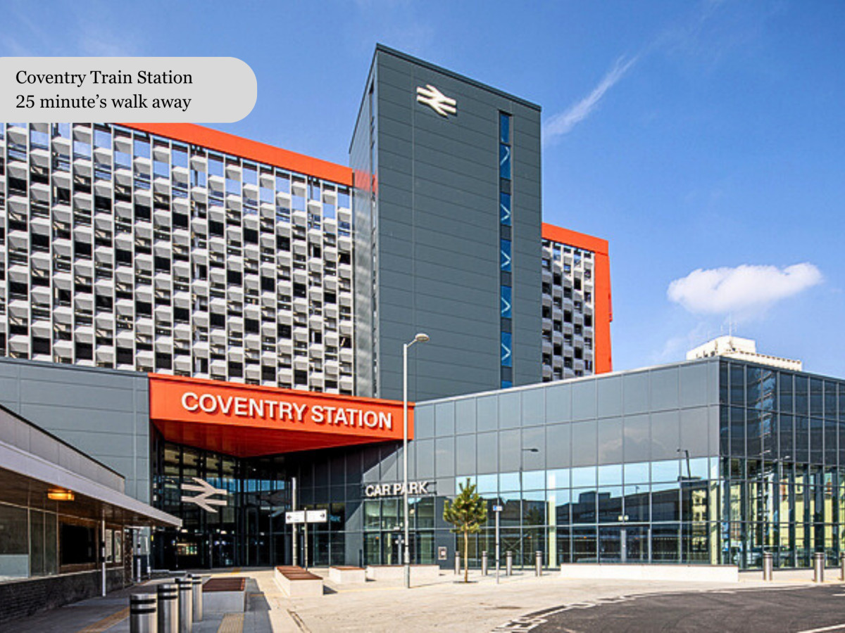 City Centre Apartment • Free Parking • Smart TV • Fast WiFI • Self-Check-In in Conisbrough Keep - Property image 26 - VivreStays